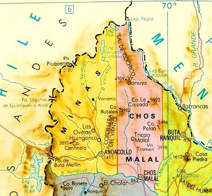 Mapa con la regi�n
                        del cerro Domuyo (volc�n Domuyo, 4709 m.)