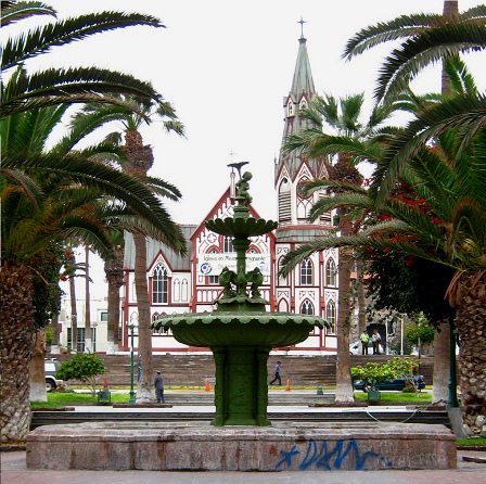 Kolumbusplatz, der Brunnen mit der
                        Markuskirche