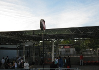 Estaci�n del metro subterr�neo
                        "Pajaritos"