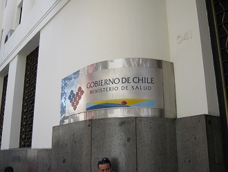 Avenida McIver no. 541, placa del
                        ministerio de salud