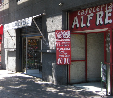 Avenida Brasil, papeler�a, primer plano