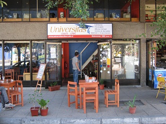 La plaza Brasil, el caf� Internet