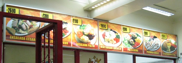 Restaurante "Tutto Pollo", la
                          oferta del restaurante, primer plano