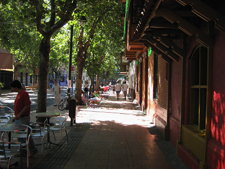 Calle P�o Nono, restaurantes