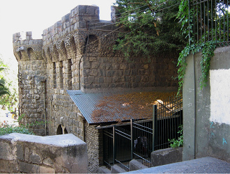 La estaci�n de abajo "P�o Nono"
                          del funicular vertical