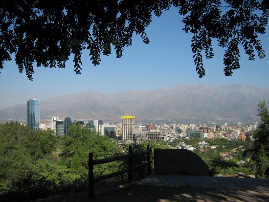 Jard�n Bot�nico "Mapulemu",
                          vista a Santiago de Chile