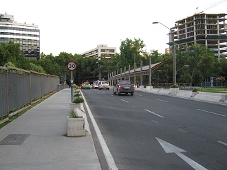 La puente sobre el r�o Mapocho