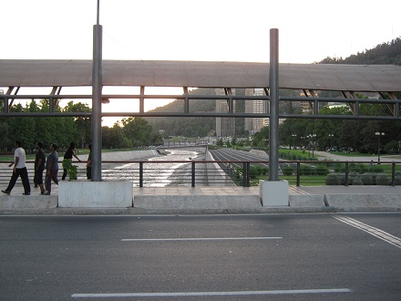 Vista al r�o Mapocho bajando