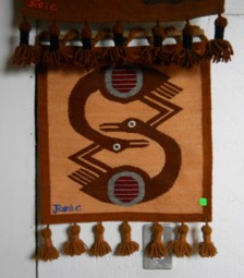 Wandbehang mit der grafischen
                              Darstellung zweier Schw�ne