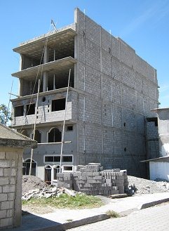 Wohnblock im Bau