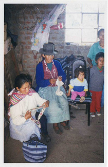 Bordadera, lanera y bebe