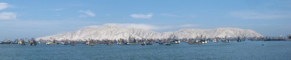 Vista a la isla Blanca, foto
                            panor�mica, primer plano
