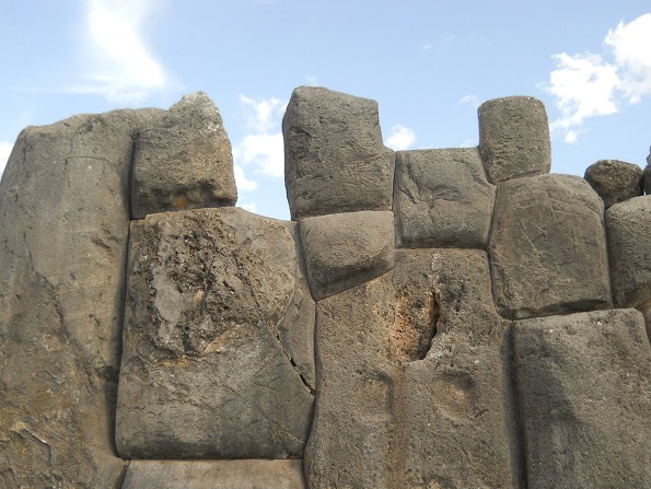 Cusco Sacsayhuam�n, gigantische Zickzackmauer, Detail 15