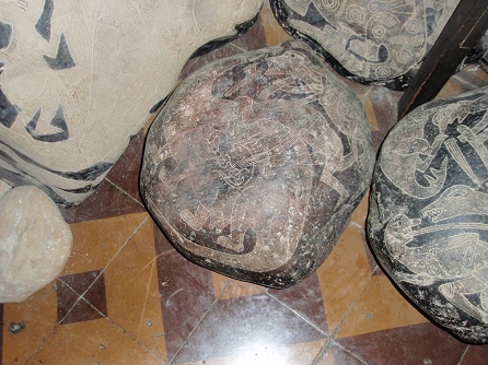 Dinosaurio embarazado (Brontosaurus o
                            Camarasaurus)