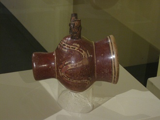 Tambor peque�o de la cultura
                                    Nazca 02