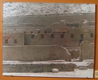 Tambo Colorado ("painted guest
                            house")