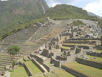 Vista al sector agr�cola con templos y cantera