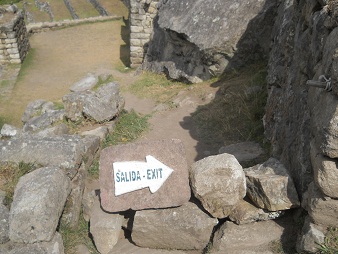Placa indicador como son t�picos en Machu
                    Picchu