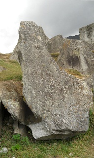 Cantera de Machu Picchu: piedra con superficie
                    plana, foto panor�mica