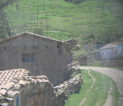 Ocros, Dorfausfahrt