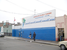 Terminal der Busfirma Caracol an der
                        Avenida Chavez 1644 in Bre�a in Lima,
                        Nahaufnahme