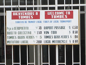 Busterminal von CIFA in Tumbes,
                          Taxipreistafel, Nahaufnahme